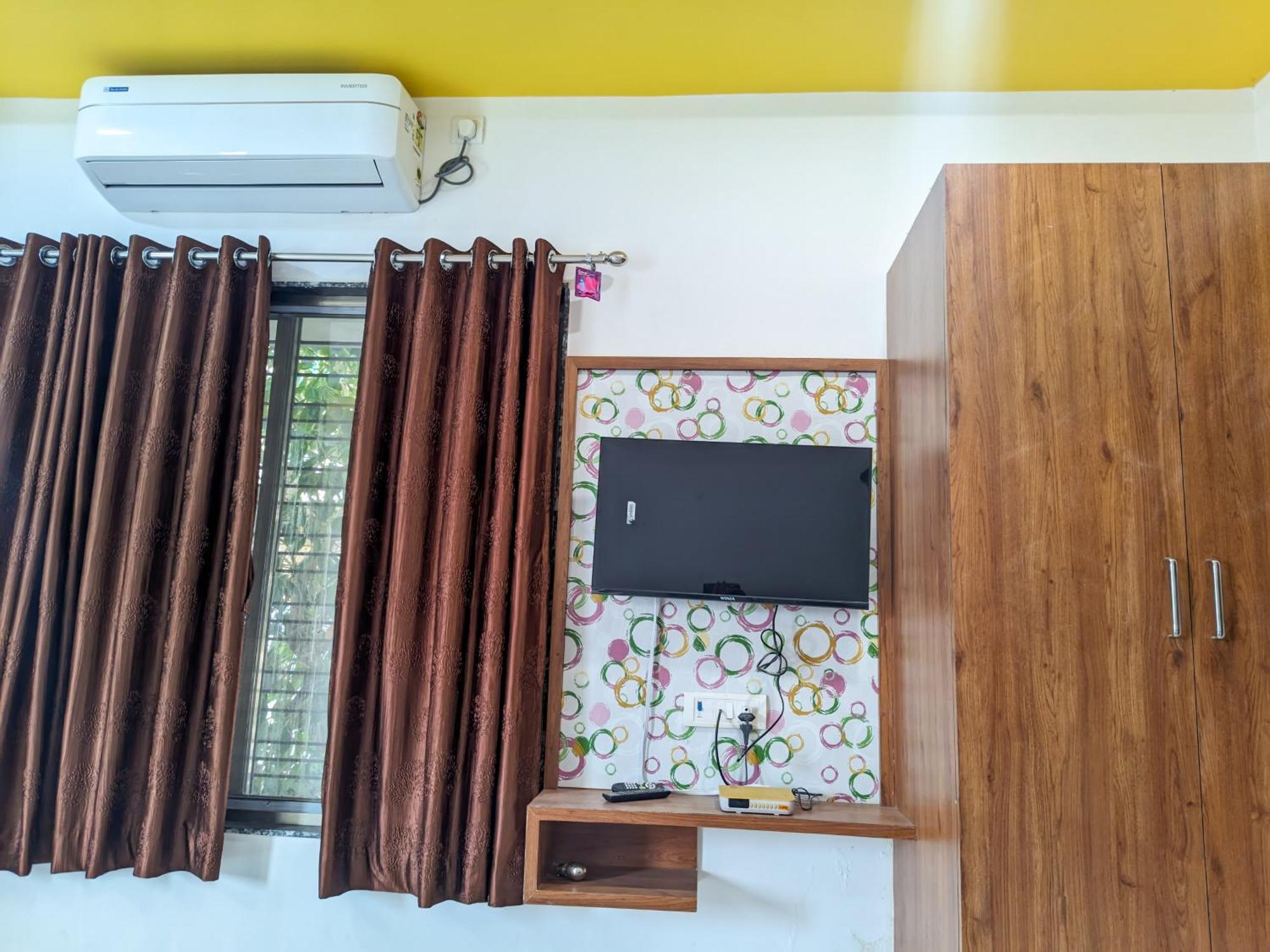 Samrat Homestay Garudeshwar Zewnętrze zdjęcie